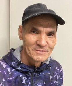 成田　義明さん